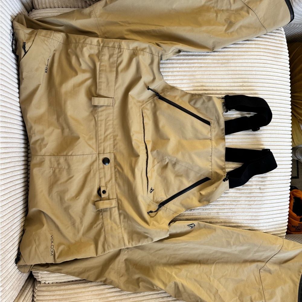 Volcom Tan Snowboard Pants